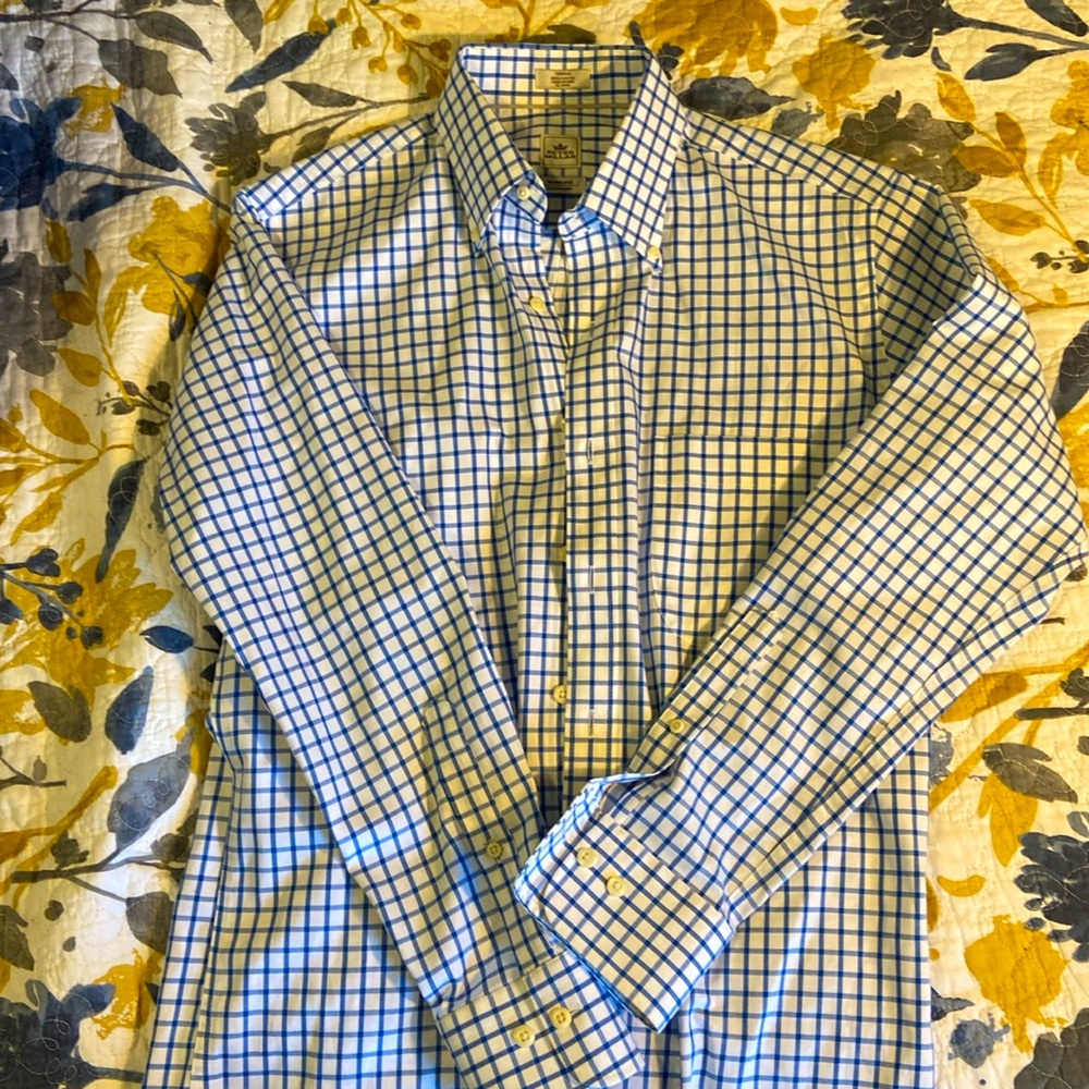 Men’s Small (fits like 38R) Peter Millar Button Up Shirt